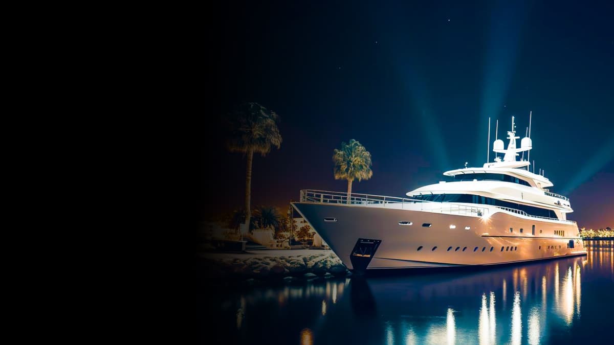 From Anchors to Insights | Data-Driven Strategies for the Luxury Yacht Market